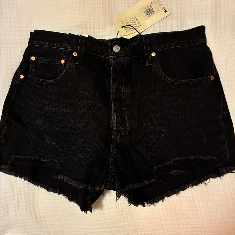 NWT LEVI’S High Rise 501 Shorts Size 33